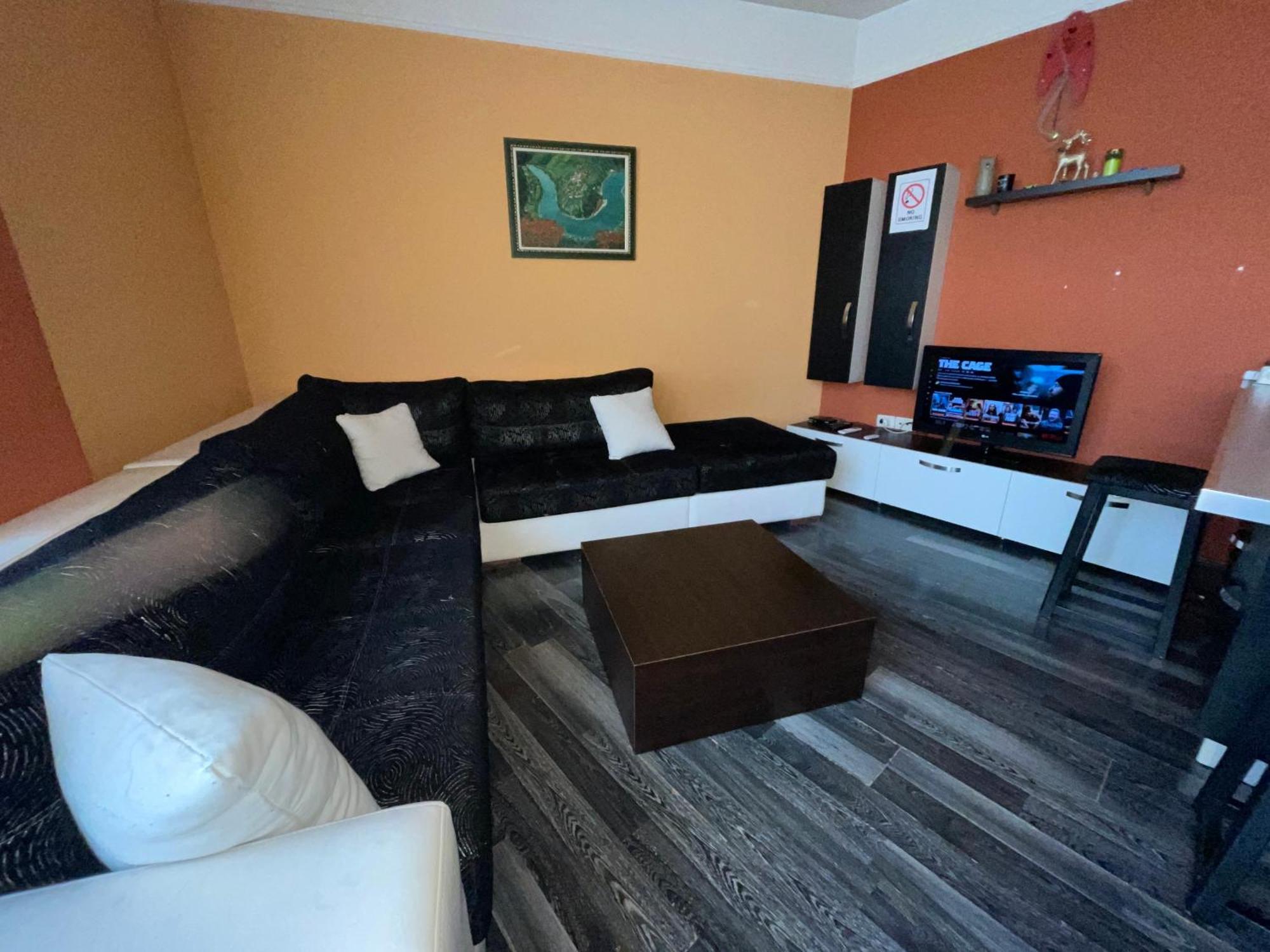 Moonshine Apartament Tirana Exterior foto